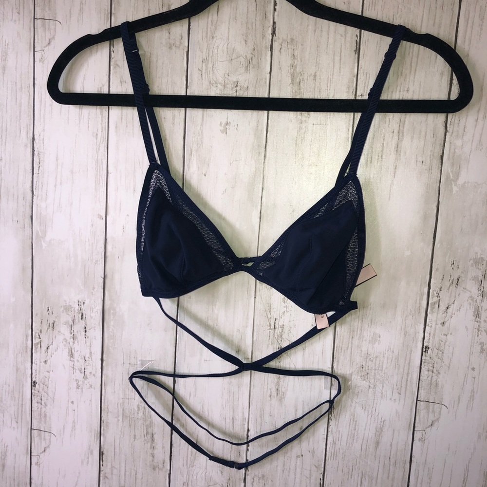 Victoria's Secret Strappy Lace Lingerie Triangle Bralette Small Navy Blue
